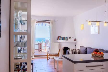 Bonito Apartamento Con Preciosas Vistas Y Piscina Нерха Екстериор снимка