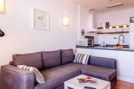 Bonito Apartamento Con Preciosas Vistas Y Piscina Нерха Екстериор снимка
